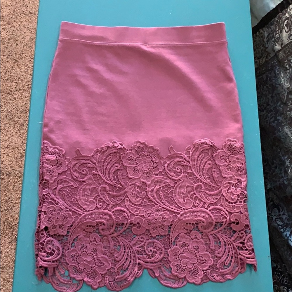Lace Pencil Skirt